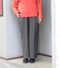 ダブルタックスムーストラウザー　 Doubletuck Smooth Trousers