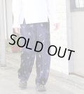 エンブロイダリーベロアパンツ　Embroidery Velour Pants