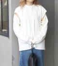 スリーブスリットロングティーシャツ　Sleeve Slit Long T-shirts