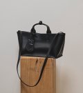 予約販売につき代引不可　ユースフルレザーバッグ(M)　Useful Leather Bag(M)　9〜10月入荷予定