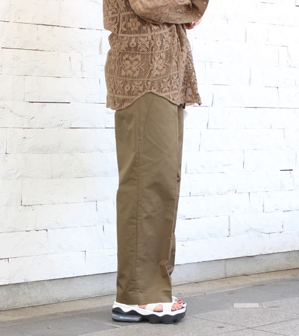 20%OFF！タックツイルトラウザー Tuck Twill Trousers《セール商品