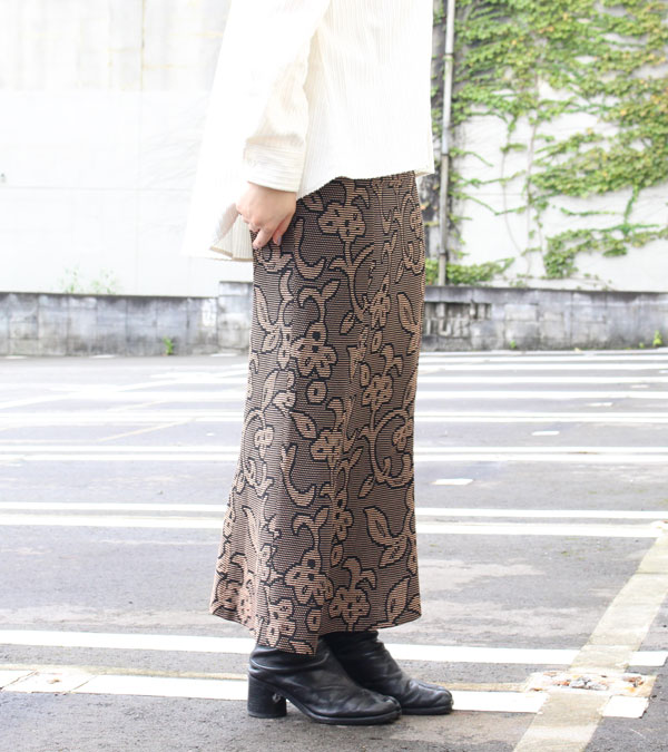 ジャガードリーフペンシルスカート Jacquard Leaf Pencilskirt