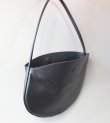 画像17: レザーラウンドバッグ　Leather Round Bag